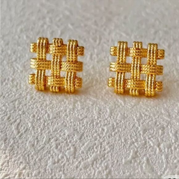 #21 Gold/925 Woven Stud Post Earrings - Picture 5 of 6